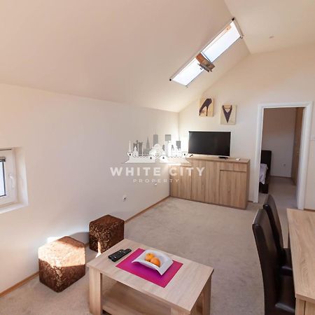 Townhouse - Apartments Belgrad Dış mekan fotoğraf